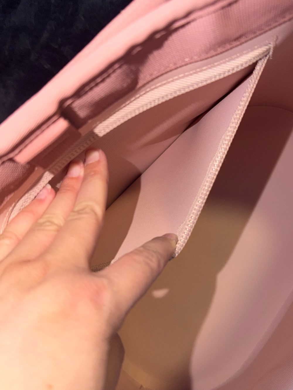 Yeti Camino 20 in Sandstone Pink with Yeti Sidekick and Sideclick - Picture 5 of 6